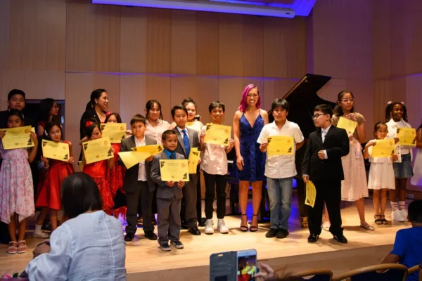 PIANO lessons Cote de Neiges Montreal BAM Studio